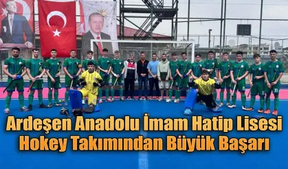 Ardeşen Anadolu İmam Hatip Lisesi'nden hokeyde büyük başarı