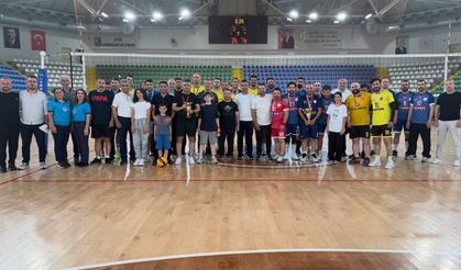 Rize'de Kurumlar Arası Voleybol Müsabakaları sona erdi