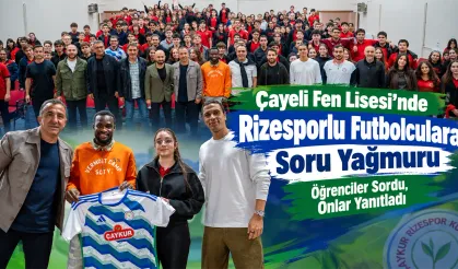 Rizesporlu Futbolcular Çayeli'nde Gençlerle Buluştu