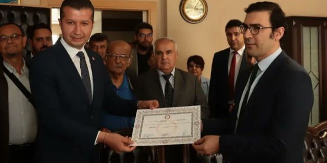 CHP'li vekil mazbatasını Burdur'da aldı