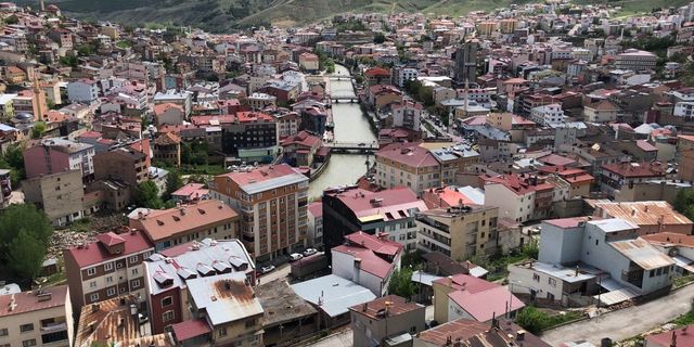 Bayburt’ta nisan ayında ihracat 262 dolar, ithalat 5 bin dolar olarak gerçekleşti