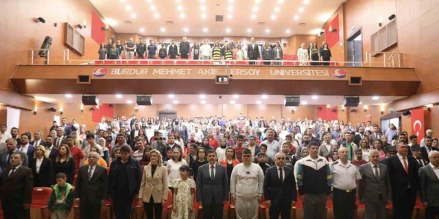 Burdur’da özel öğrencilerden özel gösteriler