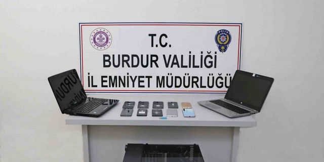 Burdur’da siber operasyonunda 4 şahıs tutuklandı