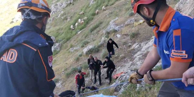 Mardin’de kayalık alandan düşen şahıs iki gün sonra yaralı kurtarıldı