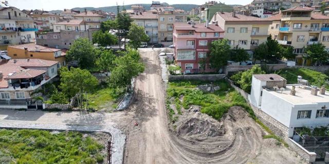 Nevşehir’de yol yenileme çalışmaları devam ediyor