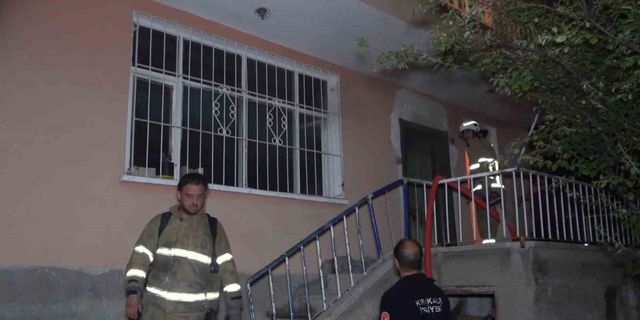 Kırıkkale’de 2 katlı evde yangın paniği