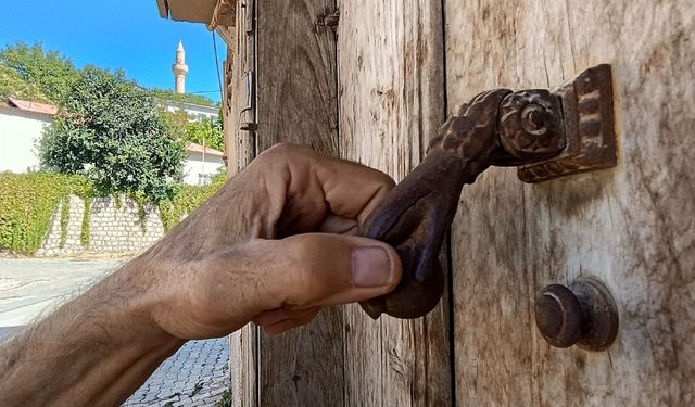 Geçmişin yok olan mirası: Kapı tokmakları