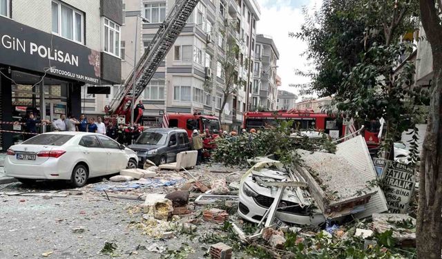 İstanbul Valiliğinden Şirinevler’deki patlamaya ilişkin açıklama: "1 ölü, 2’i ağır 4 yaralı"