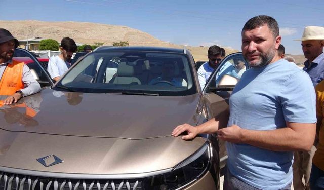 Togg’u açık oto pazarında görenler gözlerine inanamadı