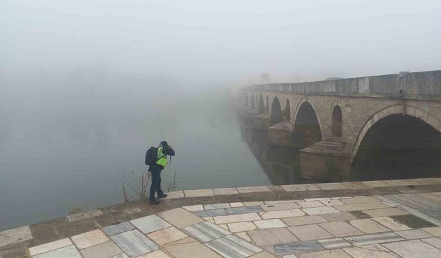 Edirne’de sis etkili oldu, tarihi simgeler gözden kayboldu