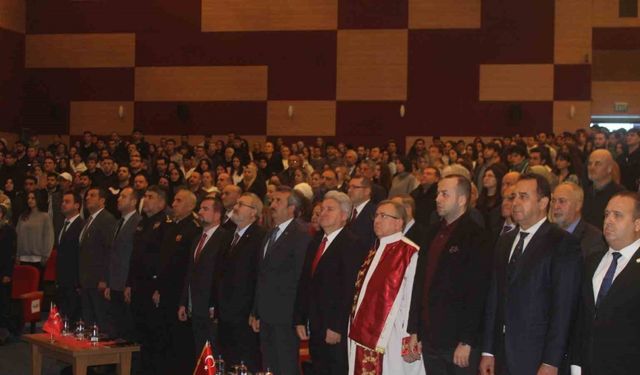 Trakya Üniversitesi’nden eski Makedonya Cumhurbaşkanı İvanov’a "fahri doktora" ünvanı
