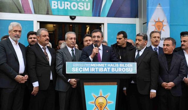 Cumhurbaşkanı Yardımcısı Yılmaz: "Kim ne derse desin Diyarbakır bu ülkenin birliğine, beraberliğine sahip çıkacak"