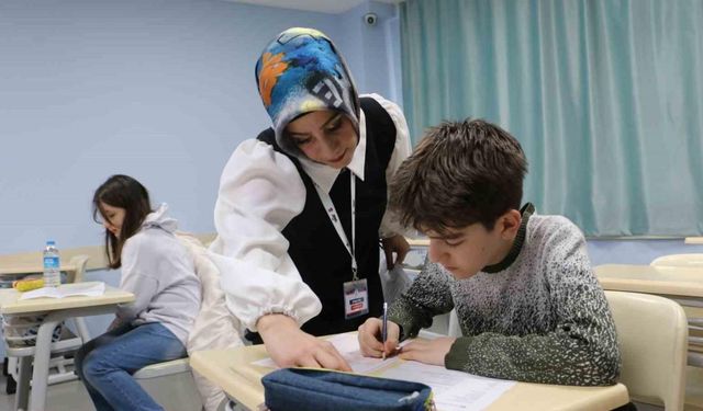 Diyarbakır Final Okulları bursluluk sınavına yoğun ilgi