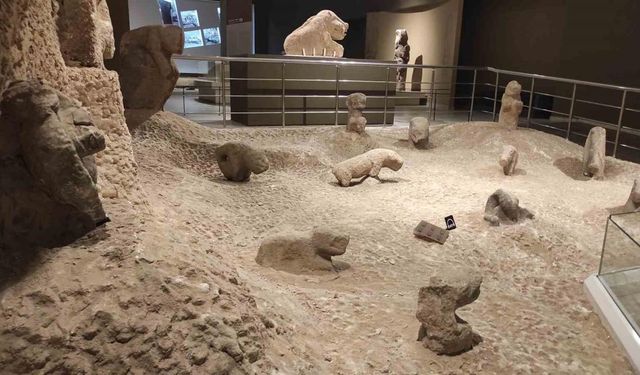 Şanlıurfa Arkeoloji Müzesi neolitik döneme ait 81 eser ile kapılarını açtı