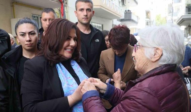 Başkan Çerçioğlu Çarşamba Pazarı’nda vatandaşlarla buluştu