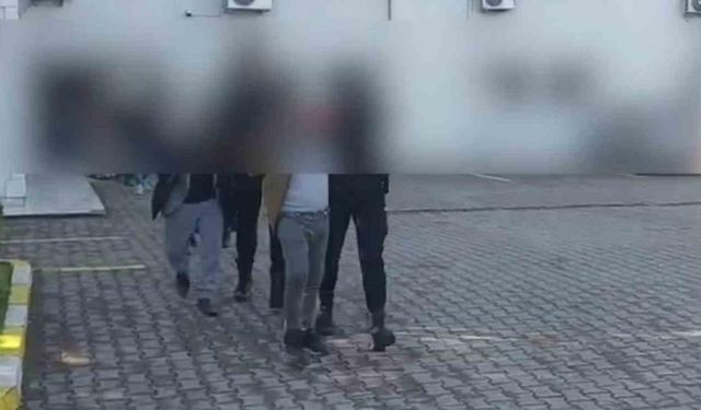 İstanbul’dan Sakarya’ya kilolarca uyuşturucu getiren 11 şüpheli yakalandı