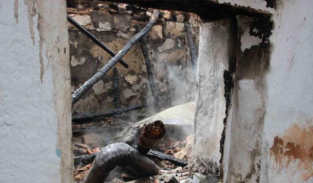 Karaman’da sobadan çıkan yangında yaşlı adam hayatını kaybetti