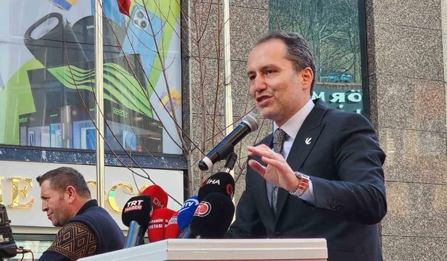 Yeniden Refah Partisi Genel Başkanı Erbakan: “CHP’li belediyeler yüksek dolar faiziyle borçlanıyor”