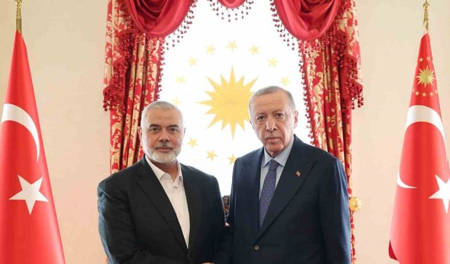Cumhurbaşkanı Erdoğan, Dolmabahçe’de Hamas Siyasi Büro Başkanı Haniye’yi kabul etti