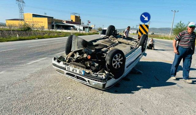 Gönen’de trafik kazası; 4 yaralı
