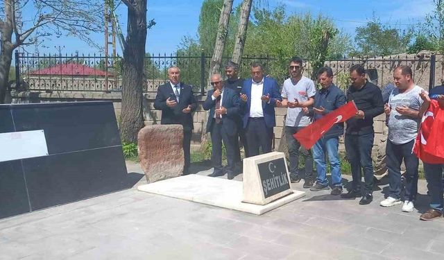 Iğdır’da Ermenilerin katlettiği şehitler dualarla anıldı