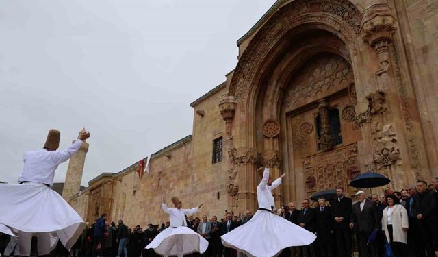 Anadolu’nun El Hamrası 9 yıllık hasretin sonunda ibadete açıldı