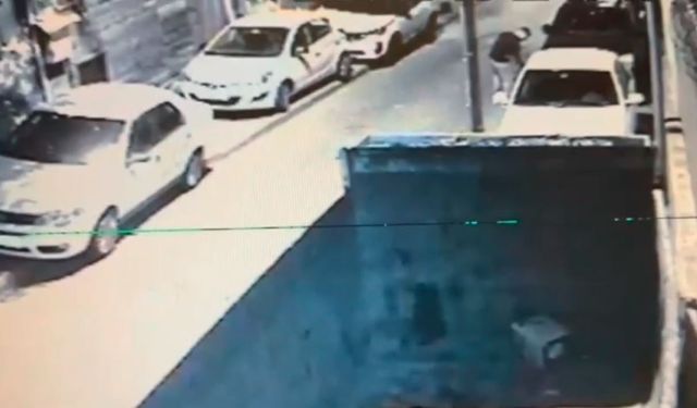 Beyoğlu’nda park halindeki 13 aracın lastiklerini bıçakla kesen şahıs yakalandı