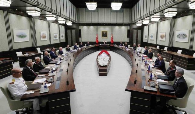 Millî Güvenlik Kurulu (MGK), Cumhurbaşkanı Recep Tayyip Erdoğan  başkanlığında Cumhurbaşkanlığı Külliyesinde toplandı.