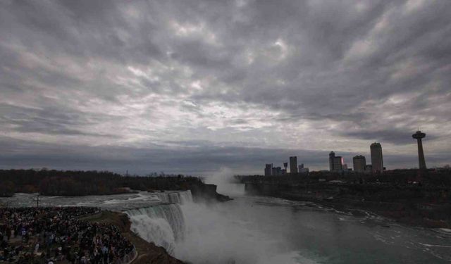 Anne, iki çocuğuyla birlikte Niagara Şelalesi’ne atlayarak intihar etti