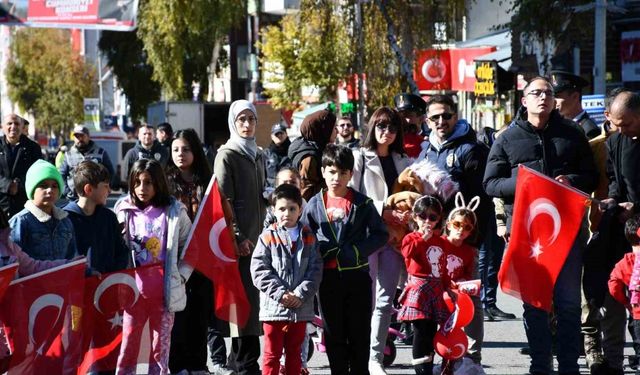 Ardahan’da Cumhuriyetin 101. yaşı coşkuyla kutlandı