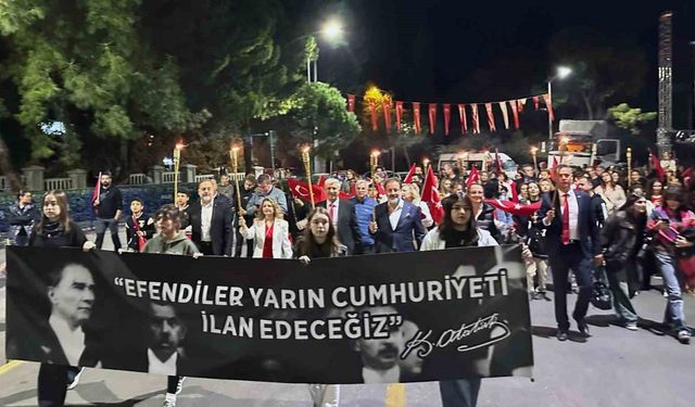 Muğla’da Cumhuriyet coşkusu: Tek Koleji unutulmaz anlar yaşattı