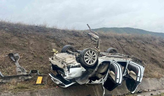 Takla atan milyonluk Audi hurda yığınına döndü