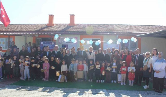 Köyceğiz’de çocuk hakları temalı resim yarışması düzenlendi