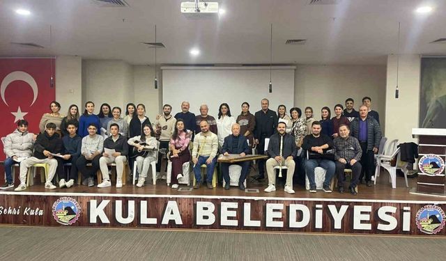 Kula Belediyesi Türk Sanat Müziği Korosu yeniden faaliyete başladı