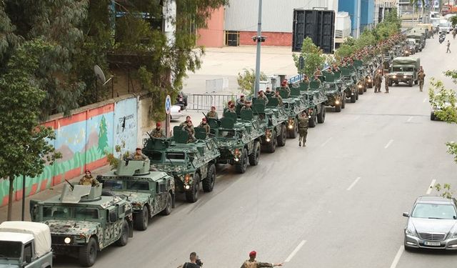 Lübnan ordusu ülkenin güneyine hareket etti