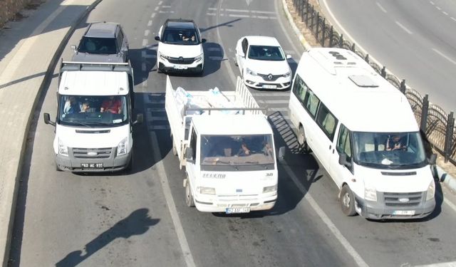 Tunceli’de, trafik kurallarını ihlal eden 7 bin 862 sürücüye 16 milyon 832 bin lira ceza uygulandı