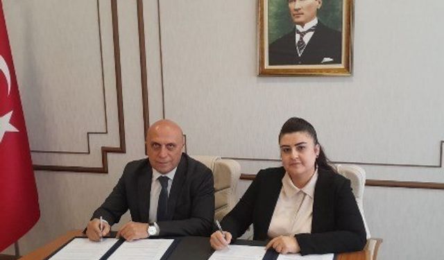 Amasya şeriye sicillerinin çevirisi için imzalar atıldı