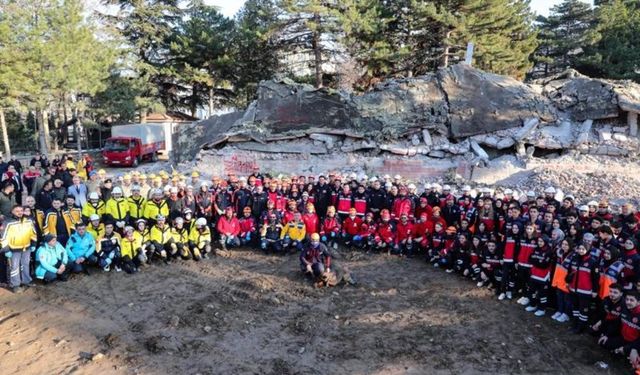 Bölgesel deprem tatbikatında 743 senaryo uygulandı