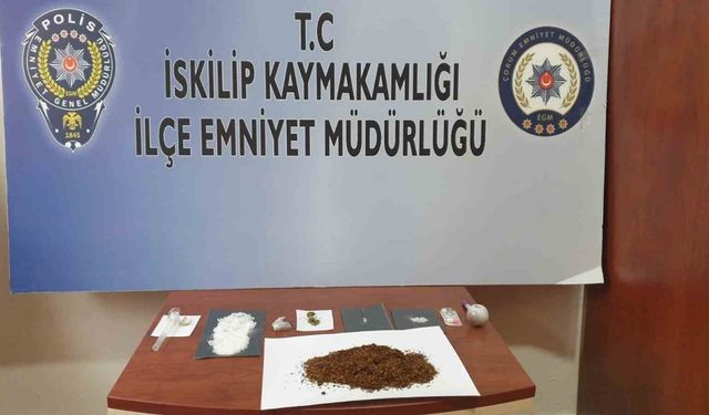 Çorum’da uyuşturucuyla yakalanan 2 kişi gözaltına alındı