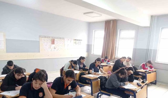 Kazanım Değerlendirme Uygulamaları ile öğrenciler motive oluyor