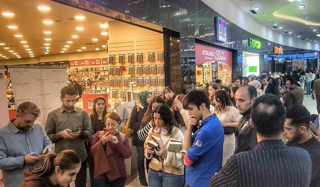 Mardian Mall’da imza günü etkinliği