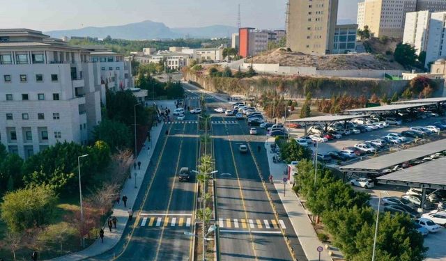 MEÜ Tıp Fakültesi Hastanesi’nin giriş yolu yenilendi