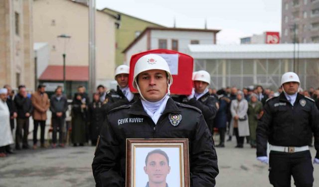 Muş’ta vefat eden polis memuru için cenaze töreni düzenlendi