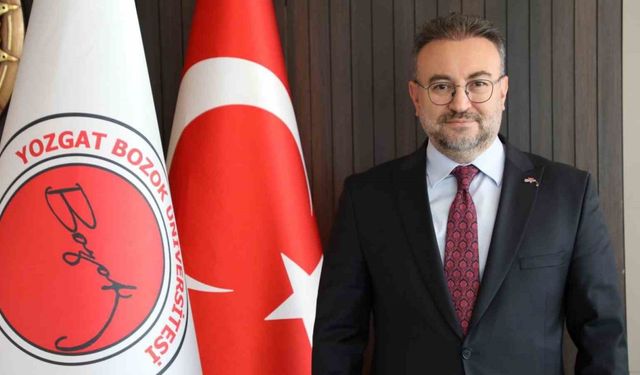 Prof. Dr. Yaşar, sağlıklı yaşamın şifrelerini anlattı