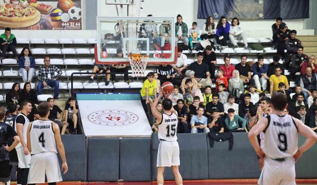 Sakarya Büyükşehir Basket sezonun ilk yarısını seyircisi önünde kapatıyor