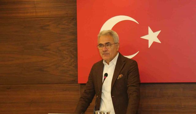 STSO Başkanı Özdemir: "Talep arttıkça İzmir uçuşlarının daha sıklaşacağını düşünüyorum"