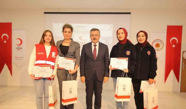 Tokat’ta “Temel Kızılaycılık ve Temel Afet Farkındalık Eğitimleri” sona erdi