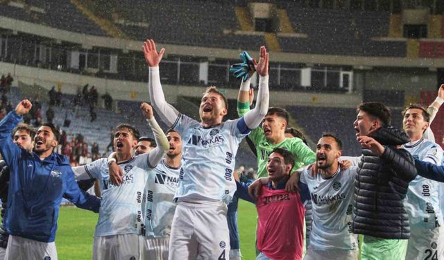 Trendyol Süper Lig: Atakaş Hatayspor: 1 - Adana Demirspor: 3 (Maç sonucu)