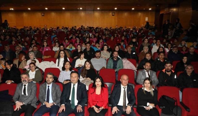 Tunceli’de ’çocukların sesinden şiirler’ etkinliği