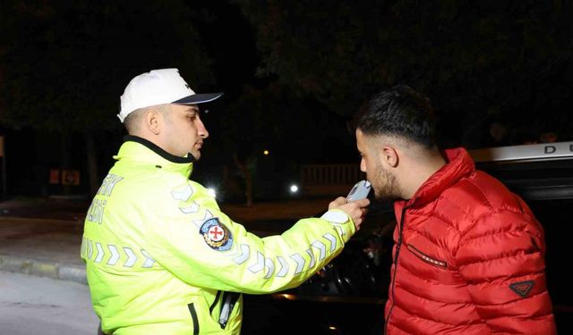 Adana’da 8 bin 372 polis ve jandarmayla "Yılbaşı Huzur ve Güven" denetimi